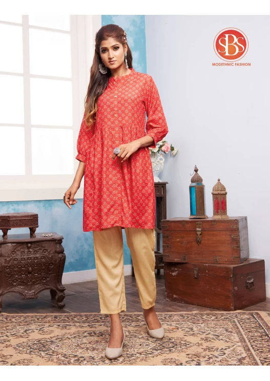RED MUSLIN KURTI SAISHA S 3501 