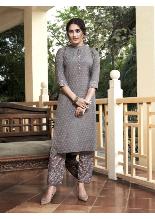 Women's Muslin Slate Coller Neck And Placket Patti Printed Straight Kurti With Printed Bottom